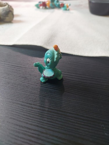 Figuren konvolut 28 - Ü-ei,